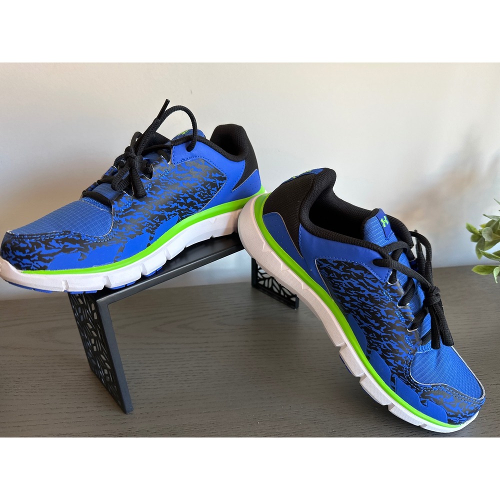 NEW Under Armour Micro G Velocity Kids‎ Running Shoes Blue Black Lime 6Y